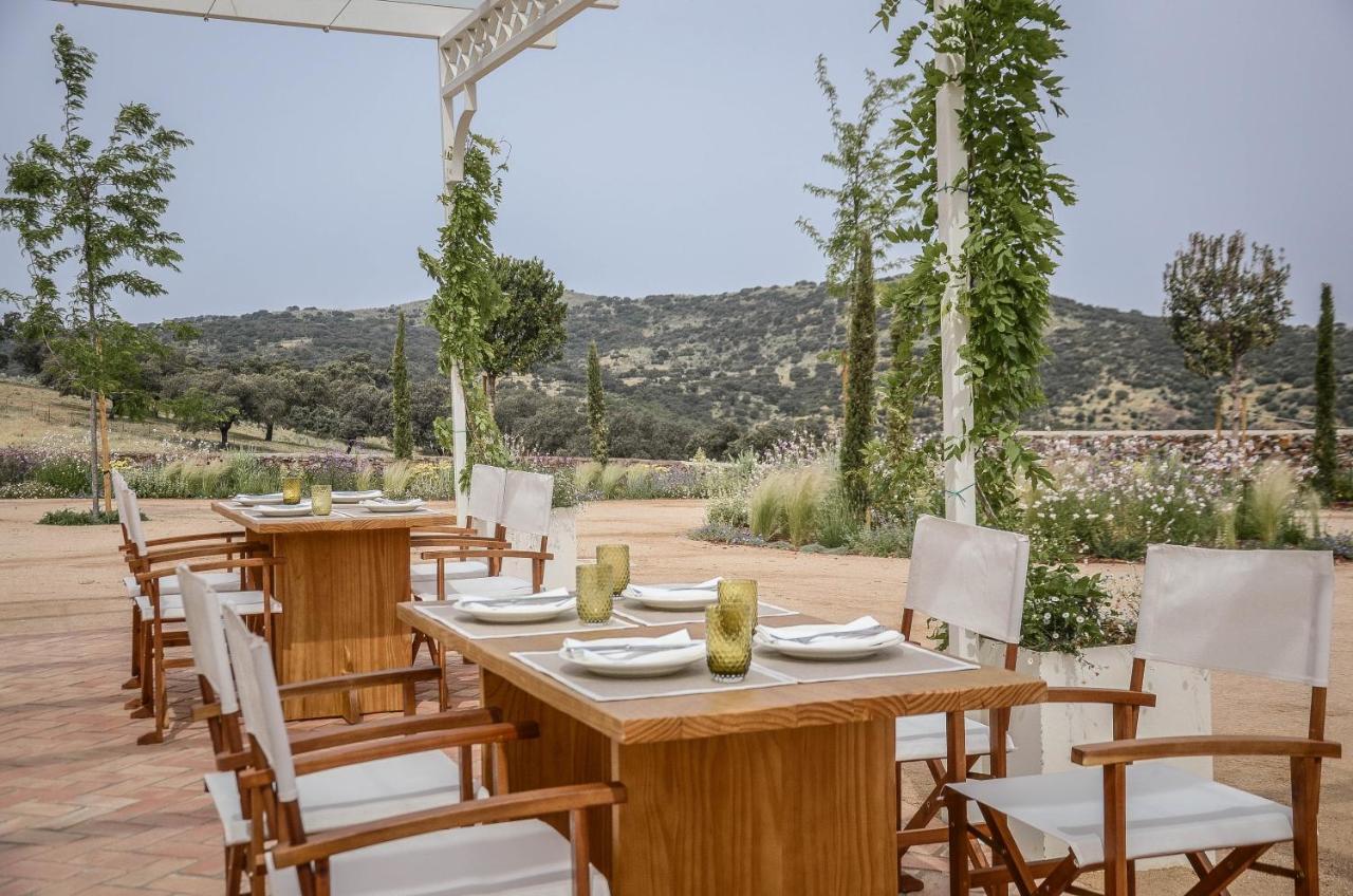 La Dehesa De Don Pedro Hotel Monesterio Kültér fotó