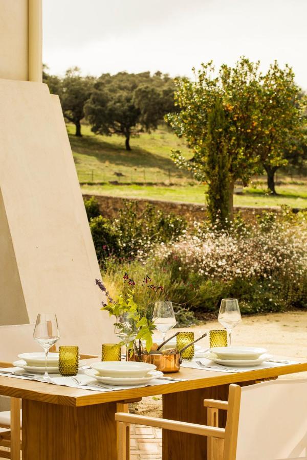 La Dehesa De Don Pedro Hotel Monesterio Kültér fotó